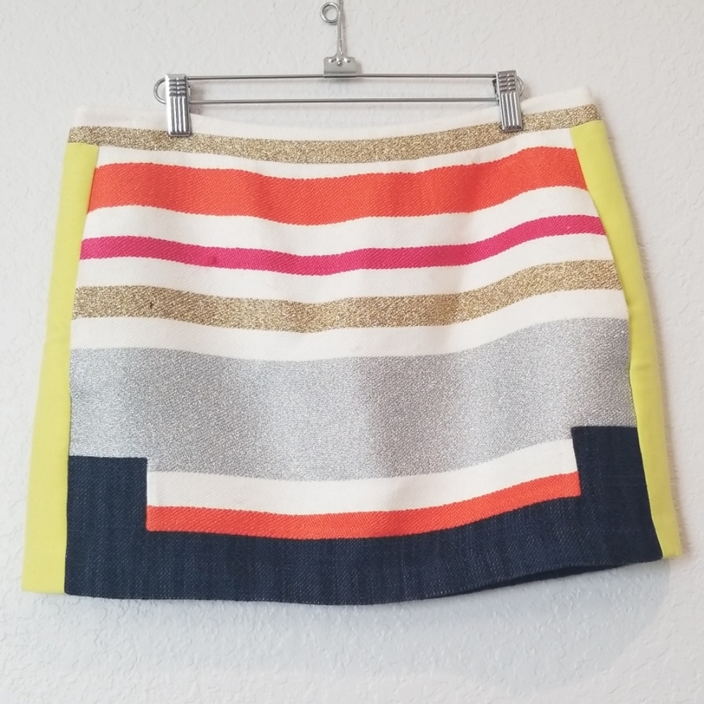 3/$20 BCBG Maxazria Runway skirt
